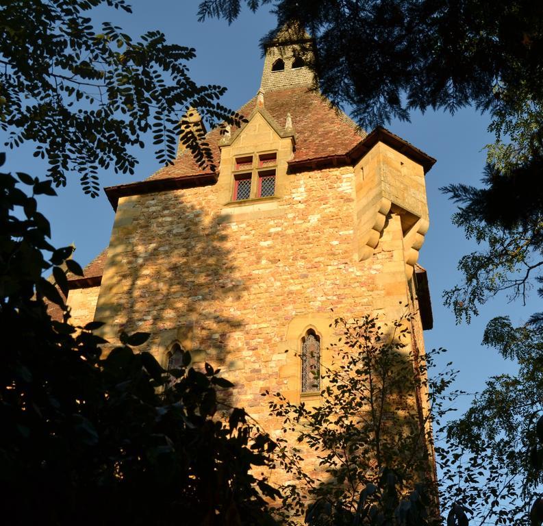 Chateau De Peufeilhoux Vallon-en-Sully Екстериор снимка